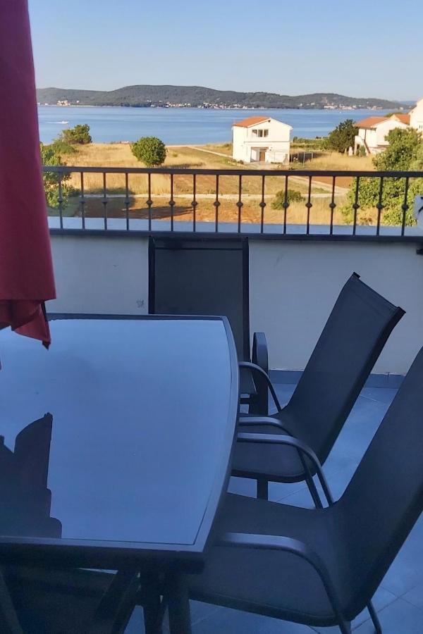 Apartments By The Sea Sukosan, Zadar - 12313 ภายนอก รูปภาพ